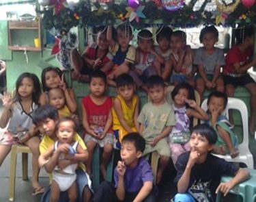 Christmas-in-a-Cart group SIAC Dec 2014