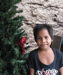 daniella farinas at xmas the-school-in-a-cart nov 2012
