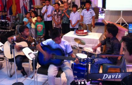 Music-in-a-Cart first church performance May 2015
