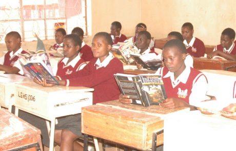 Books DBA desks Lenana Dec 2017