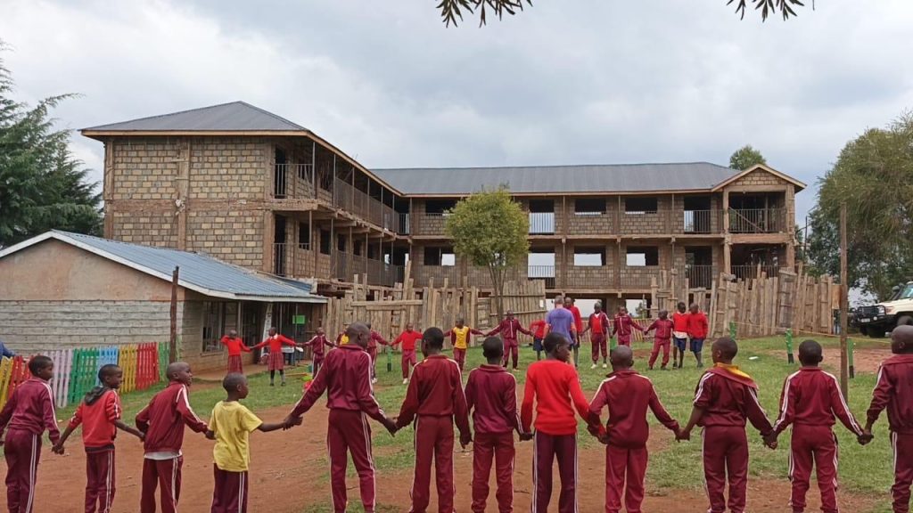 Classroom-construction-hand-in-hand