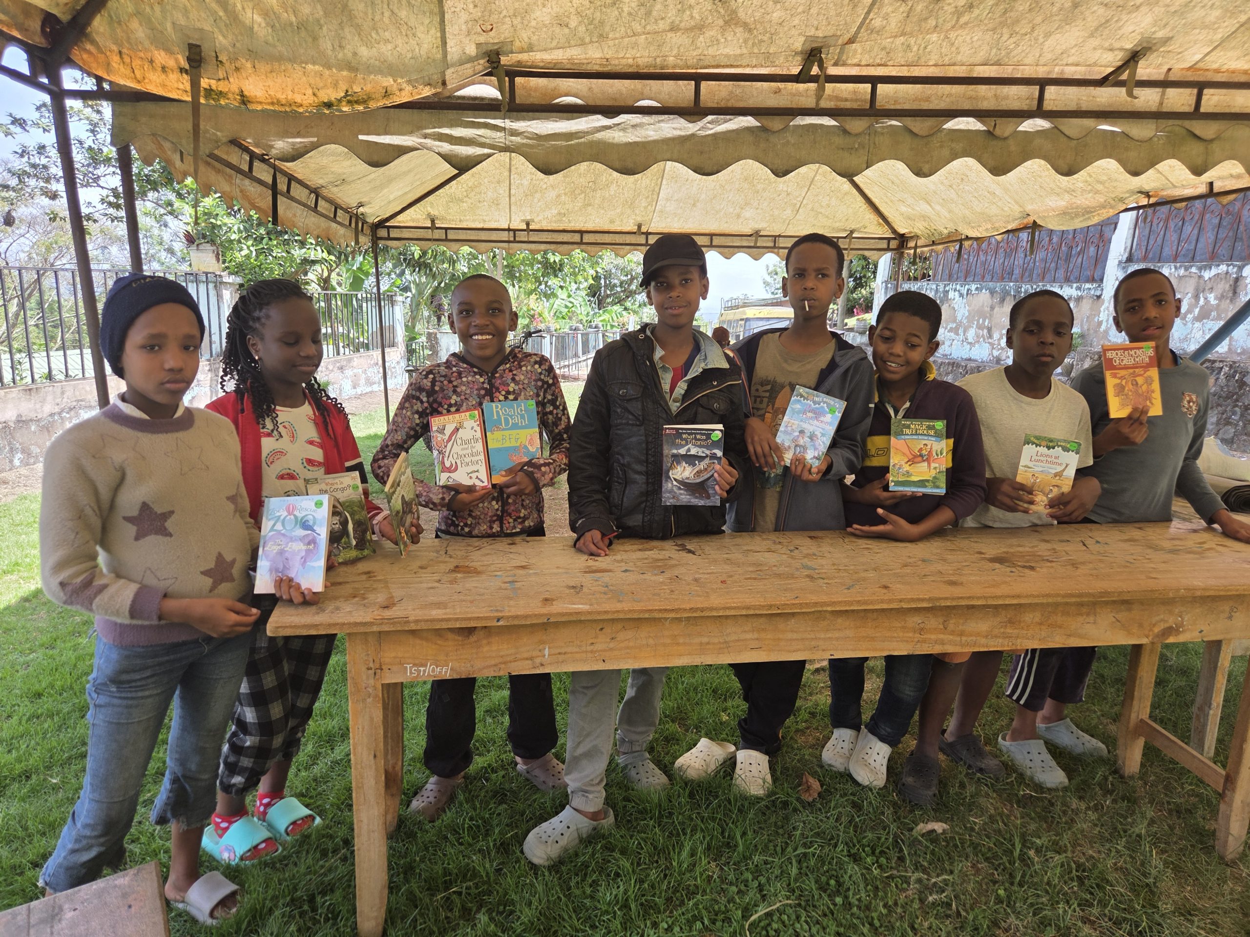 Happy Family Children’s Village writing competition group Happy Family Children's Village writing competition group